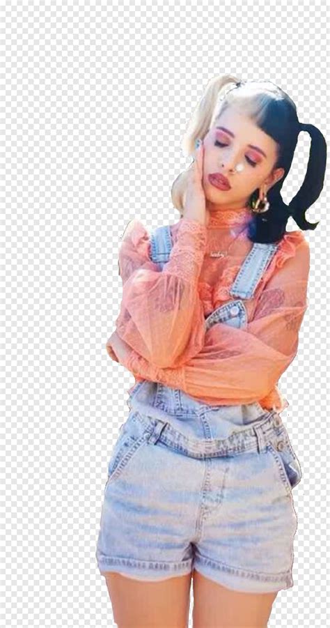 pic of melanie martinez|melanie martinez full body.